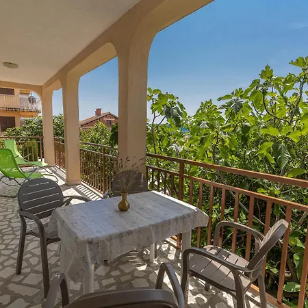 Apartments Nada Selce Exterior photo