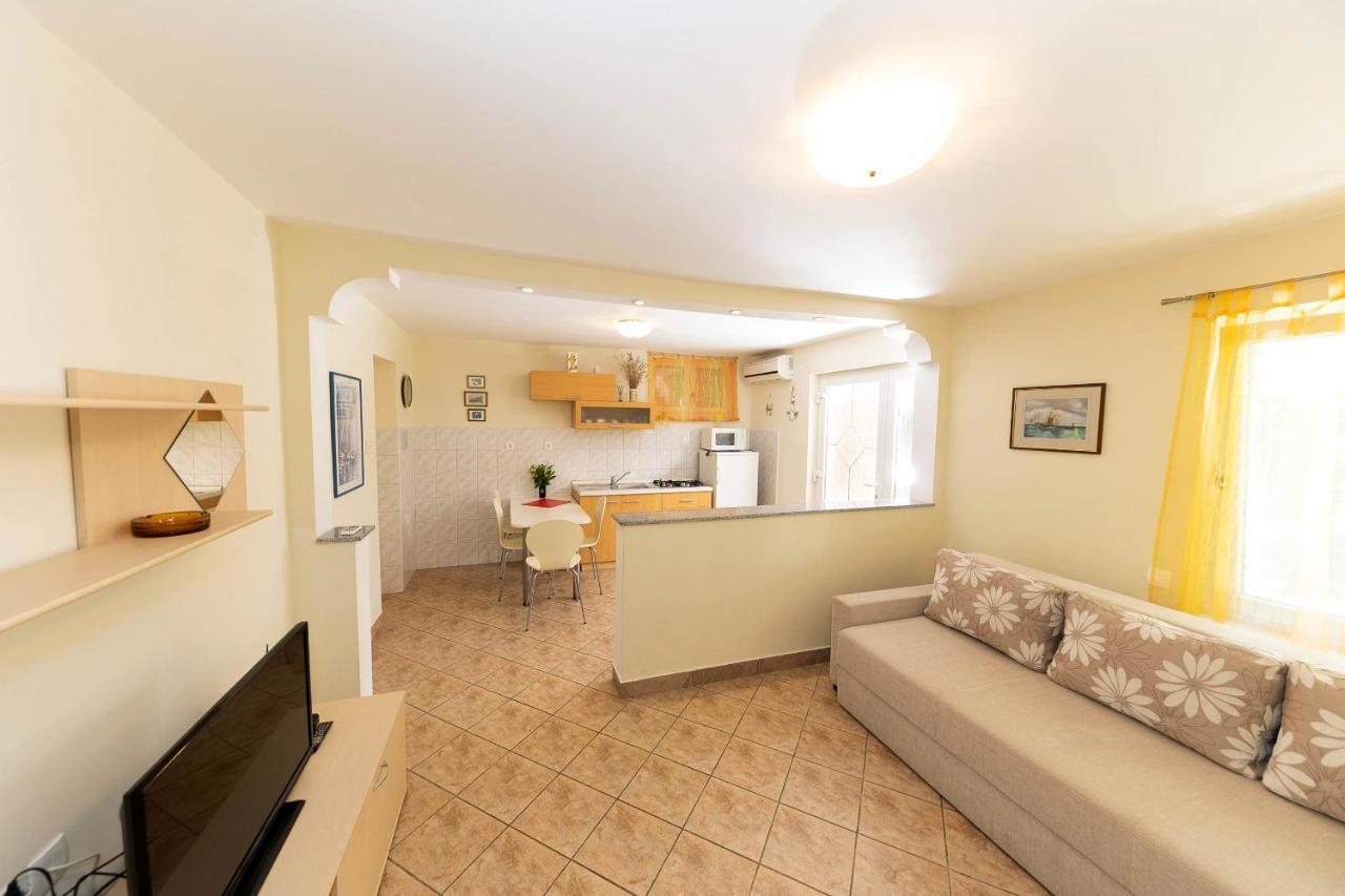 Nada Apartment